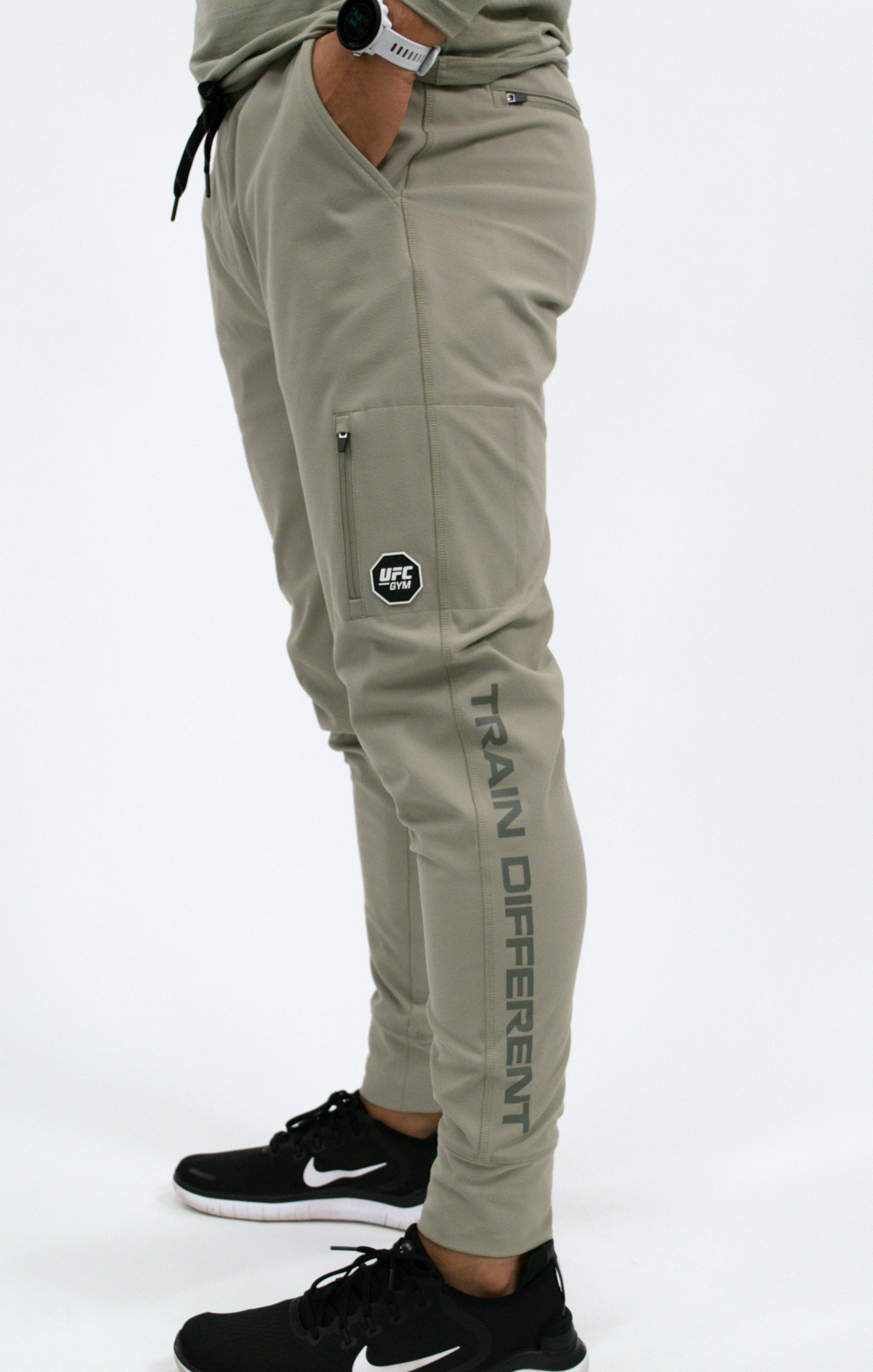 MENS THROTTLE JOGGER